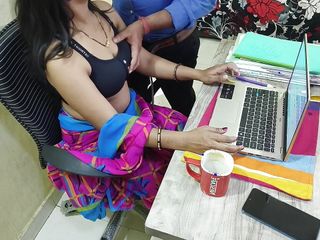 Hot Indian Bhabhi Fucked Office By Office Employ Hindi Audio free video